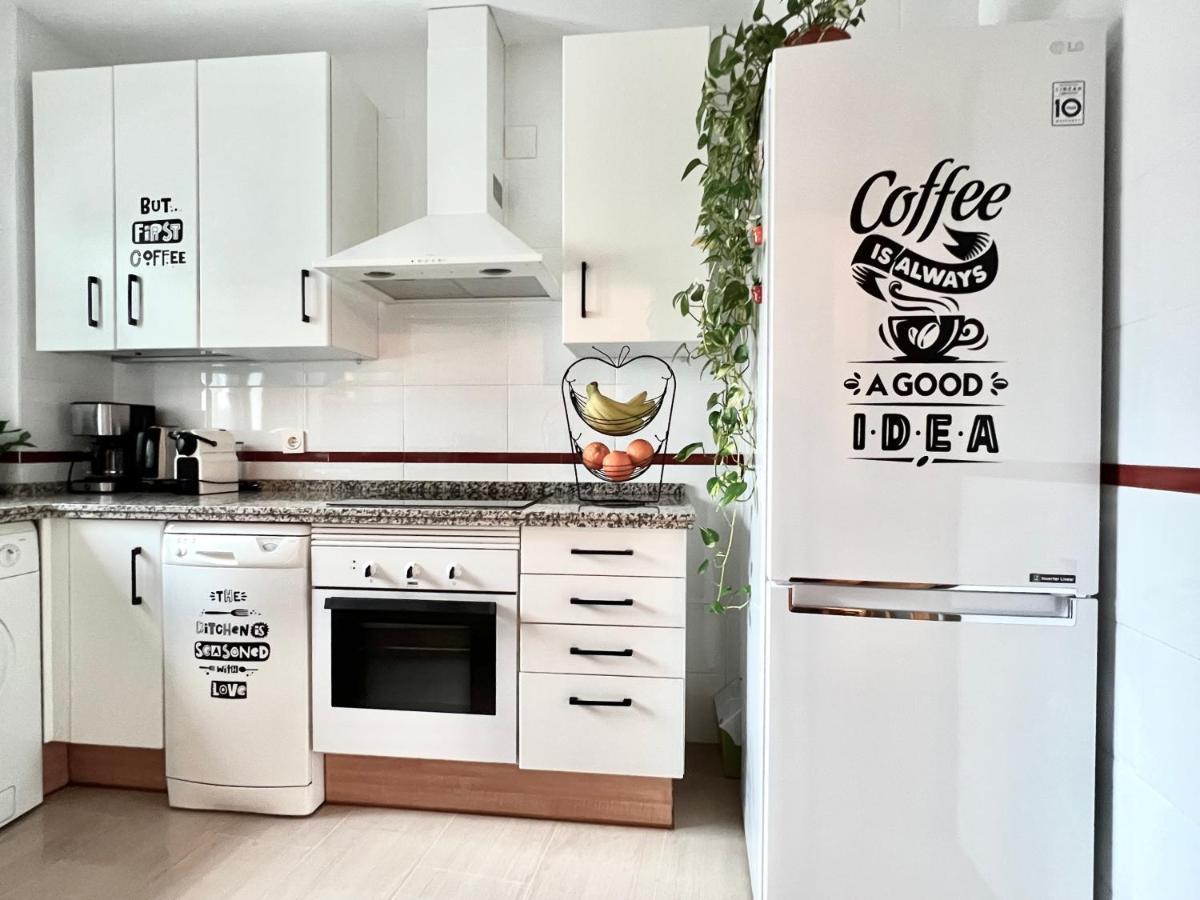 Teodosio Apartment Free Parking & Central Ac เซบีญา ภายนอก รูปภาพ