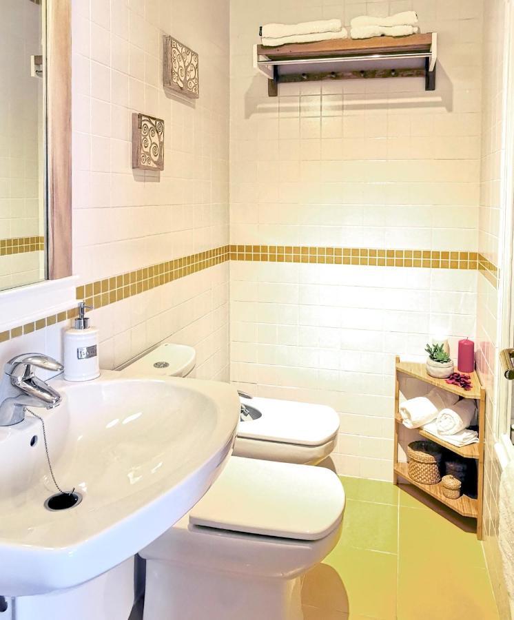 Teodosio Apartment Free Parking & Central Ac เซบีญา ภายนอก รูปภาพ